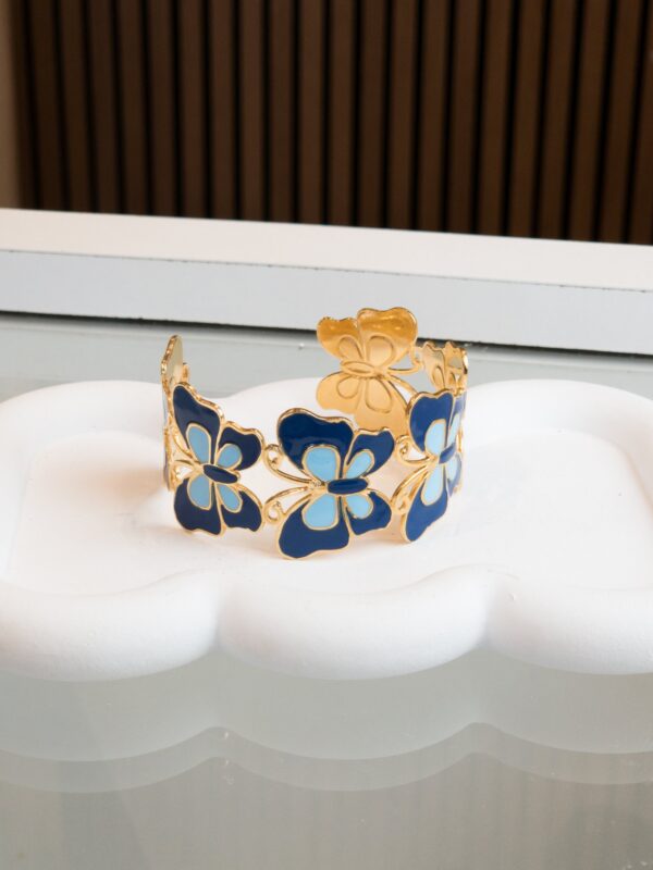 Bracelet manchette papillons